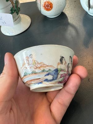 A group of four Chinese export famille rose 'European subject' porcelain, Qianlong — 照片 19