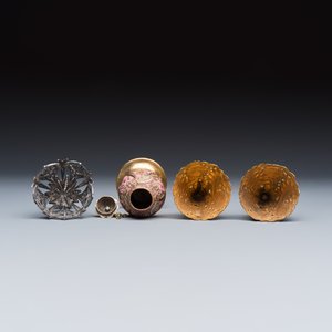 A group of four Ottoman zarfs, a scent burner and two porcelain tea bowls — foto 14