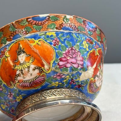A group of nine Chinese Bencharong wares for the Thai market — photo 6