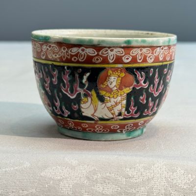 A group of nine Chinese Bencharong wares for the Thai market — photo 65