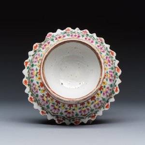 A group of nine Chinese Bencharong wares for the Thai market — photo 13