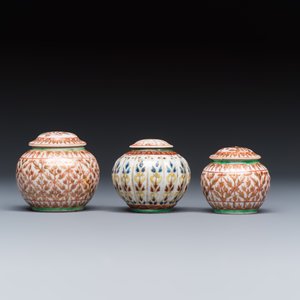 A group of nine Chinese Bencharong wares for the Thai market — photo 28