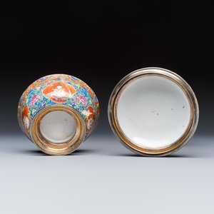 A group of nine Chinese Bencharong wares for the Thai market — photo 7