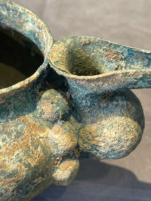A group of seven bronze and pottery objects, Syria, Persia, and Luristan, 3rd C. and earlier — 照片 14