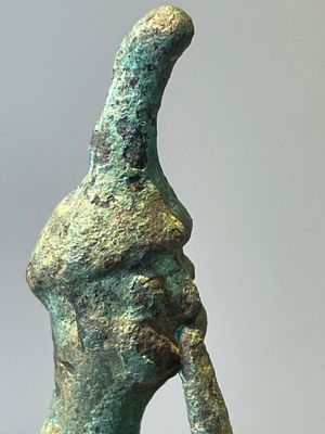 A group of seven bronze and pottery objects, Syria, Persia, and Luristan, 3rd C. and earlier — 照片 32