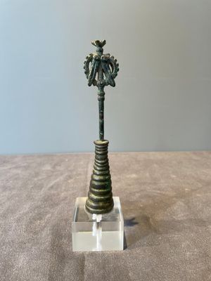 A group of seven bronze and pottery objects, Syria, Persia, and Luristan, 3rd C. and earlier — 照片 38