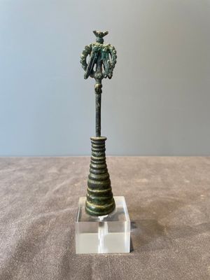 A group of seven bronze and pottery objects, Syria, Persia, and Luristan, 3rd C. and earlier — 照片 40
