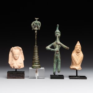 A group of seven bronze and pottery objects, Syria, Persia, and Luristan, 3rd C. and earlier — 照片 2