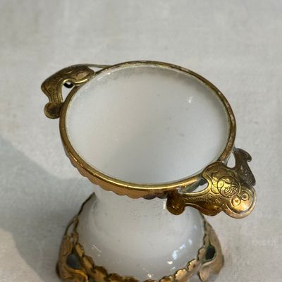 A group of seven Chinese silver, glass and jade wares, including a pair of folding spectacles — foto 27