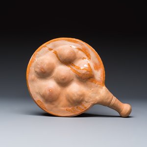 A group of seven glazed earthenware cooking vessels — foto 11