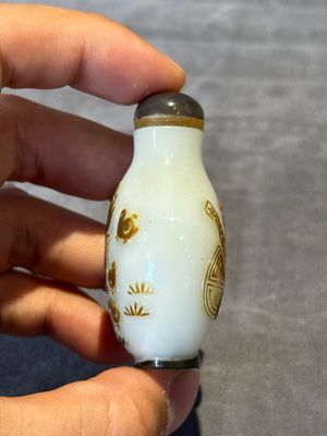 A group of six Chinese overlay glass snuff bottles, 19th C. — foto 3