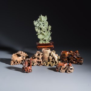 A group of six Chinese soapstone and jade carvings — photo 1