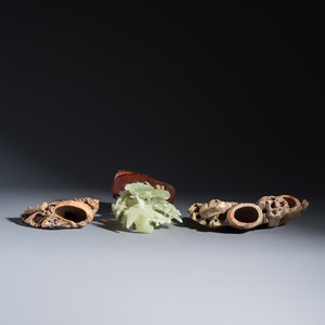 A group of six Chinese soapstone and jade carvings — photo 6