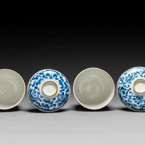 A group of six pieces of Chinese blue and white porcelain, Kangxi — photo 8