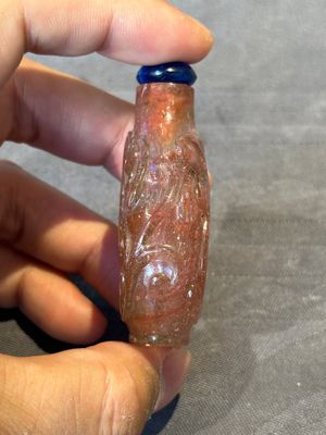 A group of six various Chinese snuff bottles, 19/20th C. — photo 30