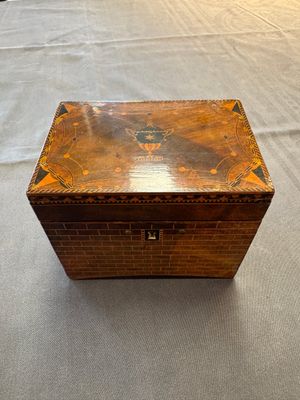 A group of six wooden tea caddies with inlaid decoration, The Netherlands, 18th C. — photo 1