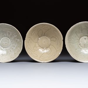 A group of ten Chinese celadon-glazed bowls with incised floral design from the Jepara shipwreck, Fujian kilns, Song — photo 3