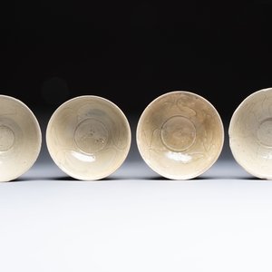 A group of ten Chinese celadon-glazed bowls with incised floral design from the Jepara shipwreck, Fujian kilns, Song — photo 7