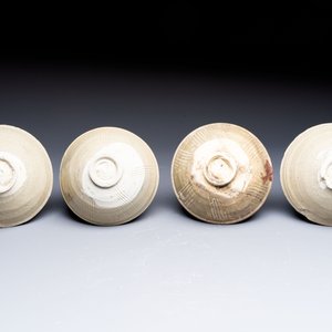 A group of ten Chinese celadon-glazed bowls with incised floral design from the Jepara shipwreck, Fujian kilns, Song — photo 8