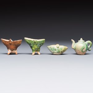 A group of ten Chinese glazed pottery mingqi, Ming — photo 8
