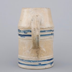 A group of various pottery and stoneware items, The Netherlands, 14/18th C. — 照片 12