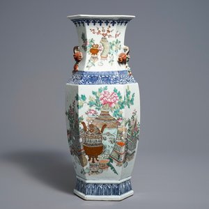 A hexagonal Chinese qianjiang cai vase, 19/20th C. — 照片 1