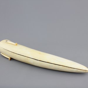 A highly unusual Indian carved open-folding ivory tusk, 19th C. — 照片 2