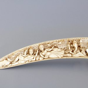 A highly unusual Indian carved open-folding ivory tusk, 19th C. — 照片 4