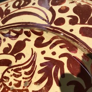 A Hispano-Moresque luster glazed portrait dish, Spain, 17th C. — 照片 3