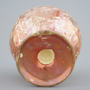 A Hispano Moresque lusterware amphora shaped vase, Spain, 16/17th C. — photo 7