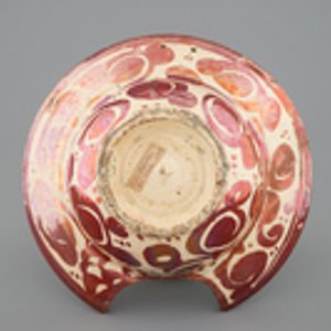 A Hispano Moresque lusterware shaving bowl, Spain, ca. 1600 — 照片 3