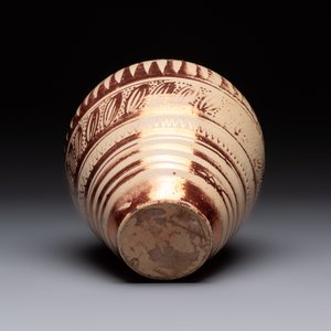 A Hispano-Moresque lustre-glazed vase, Spain, 17th C. — photo 7