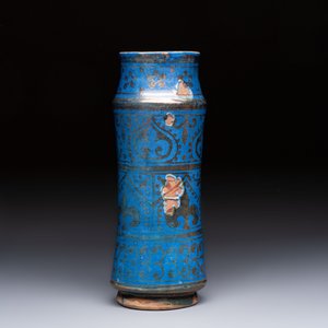 A Hispano-Moresque lustreware albarello, Spain, 19/20th C. — photo 2