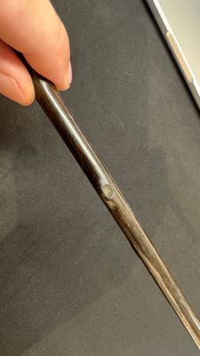A honey-brown rhinoceros horn swagger stick with a gilt-copper knob — 照片 19