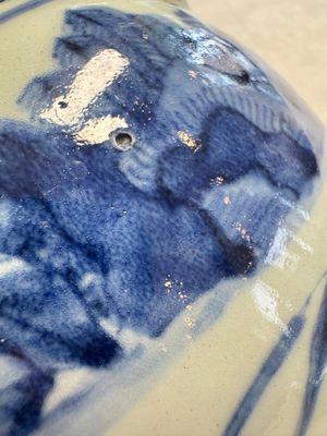 A Japanese Arita blue and white jug and a pair of plates, Edo, 17th C. — 照片 13