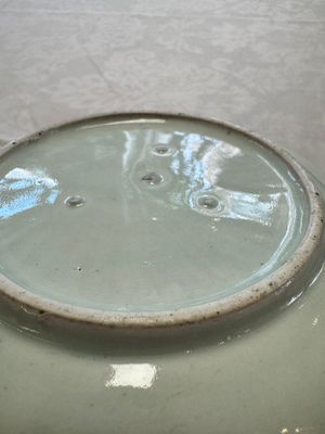 A Japanese Arita blue and white jug and a pair of plates, Edo, 17th C. — 照片 48