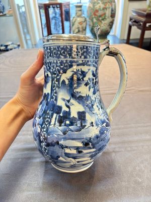 A Japanese Arita blue and white jug and a silver-mounted tankard, Edo, 17/18th C. — 照片 3