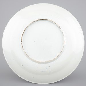 A Japanese blue and white Arita porcelain dish in Kraak style, 17th C. — 照片 2