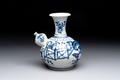 A Japanese blue and white kendi with a garden scene, Edo, early 18th C.