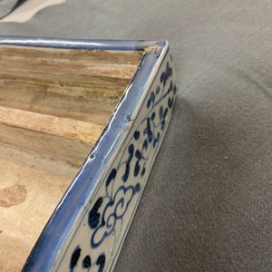 A Japanese blue and white Shoki-Imari rectangular box and cover, Edo — photo 22