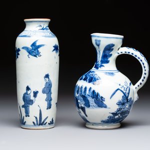 A Japanese blue and white vase, a jug and a bowl, 17th C. and later — photo 2