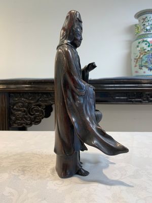 A Japanese bronze Kannon, Meiji, 19/20th C. — photo 5