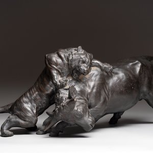 A Japanese bronze okimono of a tiger and a bull, signed Sano Takachika 佐野隆親, Meiji, 19th C. — photo 5