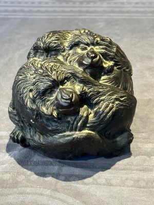 A Japanese bronze okimono with three monkeys, Yoshinobu seal mark, Meiji period — 照片 1