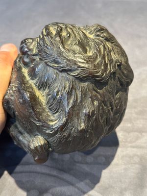 A Japanese bronze okimono with three monkeys, Yoshinobu seal mark, Meiji period — 照片 11