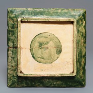 A Japanese green and yellow-glazed square 'Gennai' dish with the map of Japan, Meiji, 19th C. — 照片 2