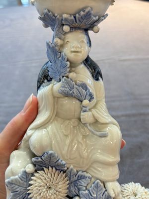 A Japanese Hirado blue and white candle holder, Meiji, 19th C. — 照片 9