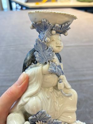 A Japanese Hirado blue and white candle holder, Meiji, 19th C. — 照片 10