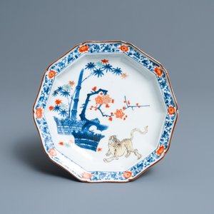 A Japanese Hizen ware Kakiemon-style plate with a tiger below bamboo, Edo, 17th C. — photo 1