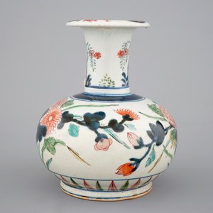 A Japanese Imari kendi, Edo, 17thC. — photo 3